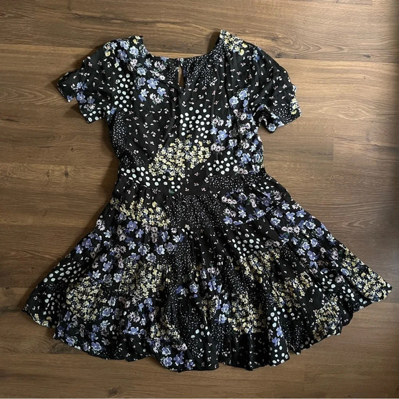 Patrons of Peace Floral Dress - Picture 2 of 11